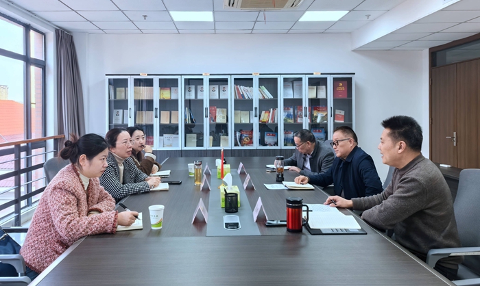 市糧食和物資儲(chǔ)備局黨組成員、副局長(zhǎng)魏琨調(diào)研糧食市場(chǎng)化經(jīng)營(yíng)工作